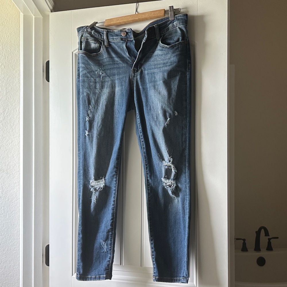 Judy Blue Distressed Jeans